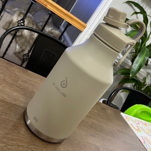 64oz Thermos/Jug